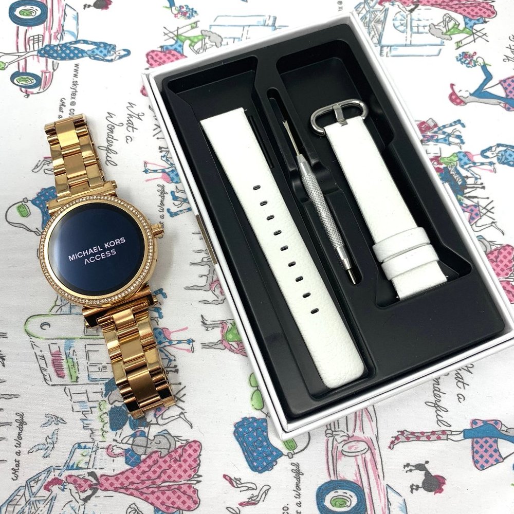 Michael Kors Access Sofie Smartwatch - Rose Gold